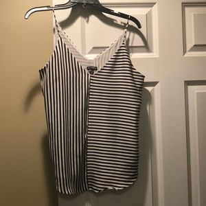 Express black/white cami